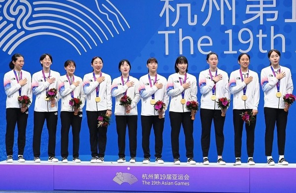 사진 = 금메달 딴 한국 선수들